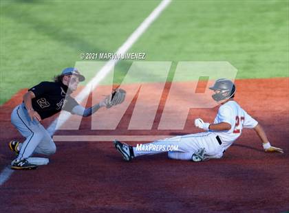 Thumbnail 3 in Oaks Christian vs. Newbury Park photogallery.