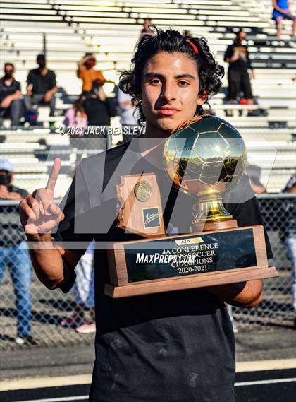 Thumbnail 2 in Salpointe Catholic vs. Walden Grove (AIA 4A Final Trophy Ceremony) photogallery.