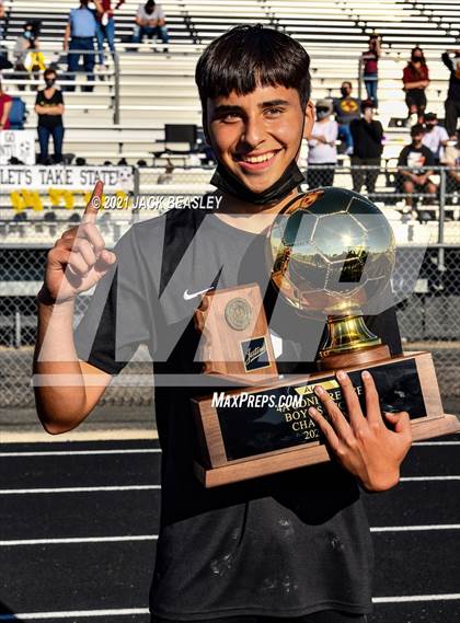 Thumbnail 1 in Salpointe Catholic vs. Walden Grove (AIA 4A Final Trophy Ceremony) photogallery.