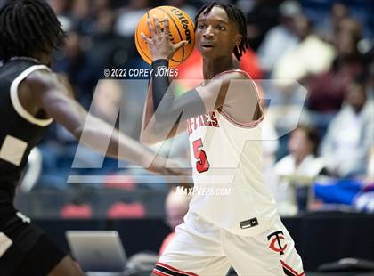 Thumbnail 2 in Eagle's Landing vs Tri-Cities (GHSA 5A Final) photogallery.