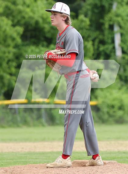 Thumbnail 3 in St. Mary vs Amesbury (MIAA Division 4 Preliminary Round) photogallery.