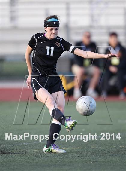 Thumbnail 2 in Saint Joseph vs. Oaks Christian (CIF SS D3 Final) photogallery.