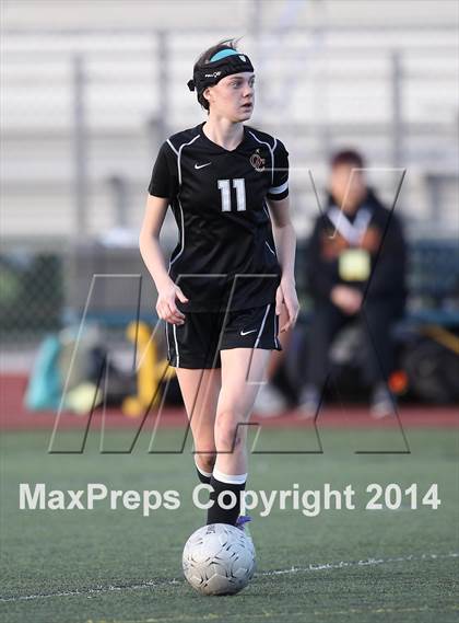 Thumbnail 3 in Saint Joseph vs. Oaks Christian (CIF SS D3 Final) photogallery.