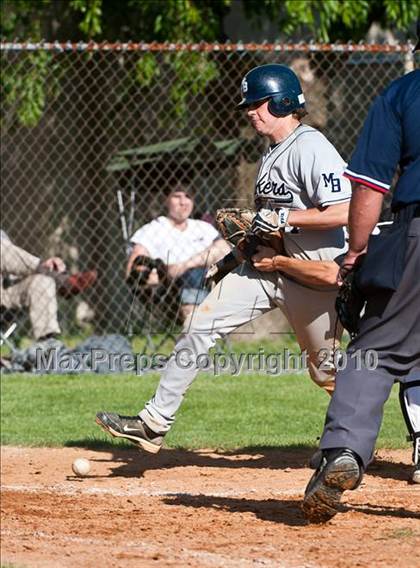 Thumbnail 2 in East Greenwich vs Moses Brown (RIIL D1 Region 2 Playoffs) photogallery.