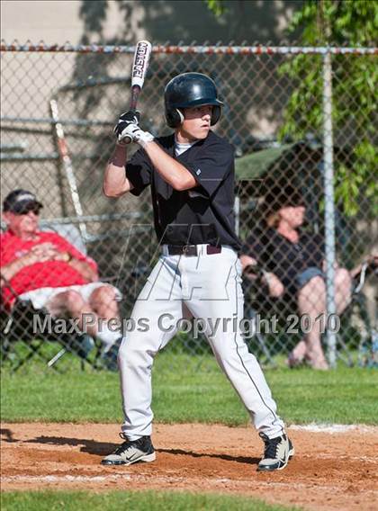 Thumbnail 2 in East Greenwich vs Moses Brown (RIIL D1 Region 2 Playoffs) photogallery.