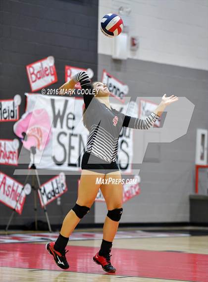 Thumbnail 2 in Connally @ Lorena photogallery.