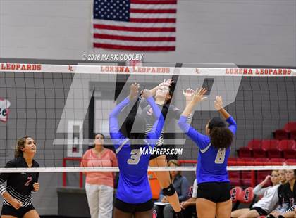 Thumbnail 2 in Connally @ Lorena photogallery.