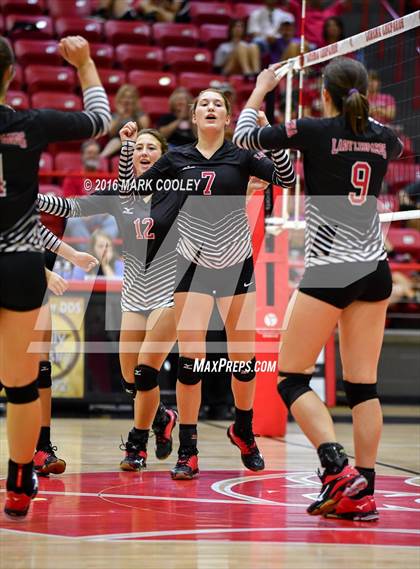 Thumbnail 2 in Connally @ Lorena photogallery.