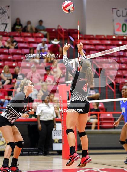 Thumbnail 1 in Connally @ Lorena photogallery.
