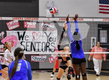 Thumbnail 3 in Connally @ Lorena photogallery.