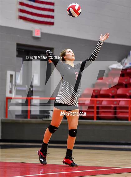 Thumbnail 1 in Connally @ Lorena photogallery.