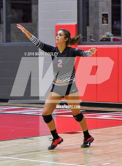 Thumbnail 2 in Connally @ Lorena photogallery.