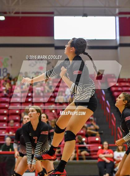 Thumbnail 3 in Connally @ Lorena photogallery.