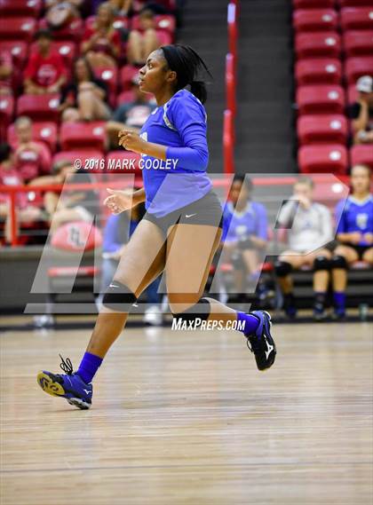 Thumbnail 1 in Connally @ Lorena photogallery.