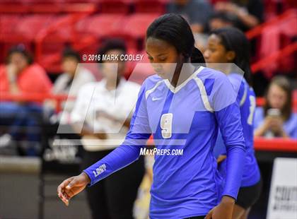 Thumbnail 3 in Connally @ Lorena photogallery.