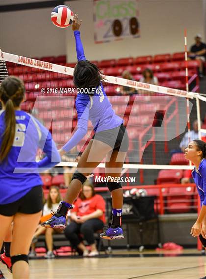 Thumbnail 3 in Connally @ Lorena photogallery.