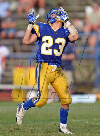 Thumbnail 1 in Syosset @ East Meadow photogallery.