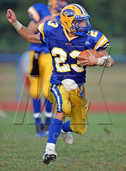 Thumbnail 3 in Syosset @ East Meadow photogallery.