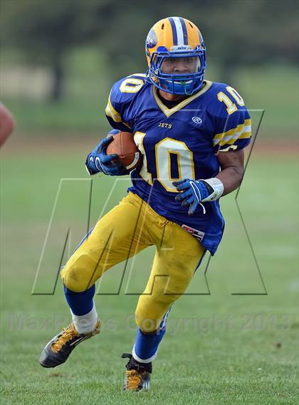 Thumbnail 3 in Syosset @ East Meadow photogallery.