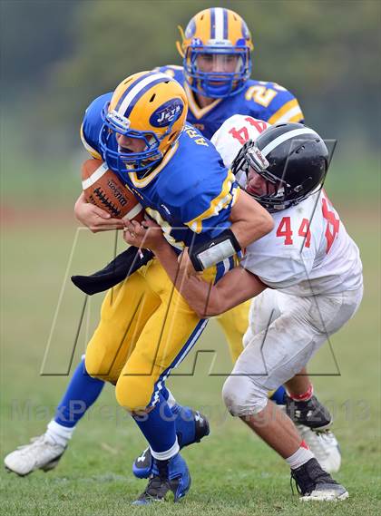 Thumbnail 1 in Syosset @ East Meadow photogallery.