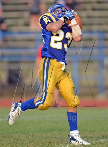 Thumbnail 3 in Syosset @ East Meadow photogallery.