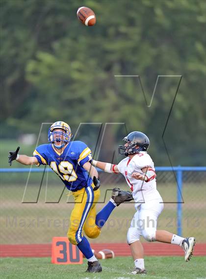 Thumbnail 3 in Syosset @ East Meadow photogallery.