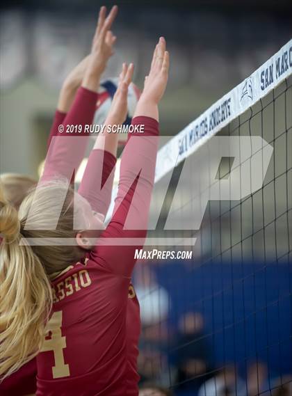 Thumbnail 2 in Mission Hills @ San Marcos photogallery.
