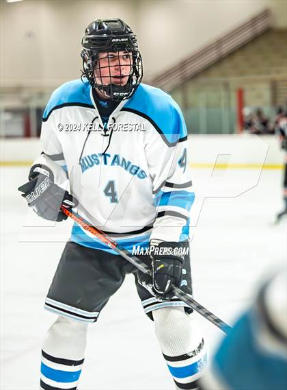 Thumbnail 1 in Lewis-Palmer @ Chugiak photogallery.