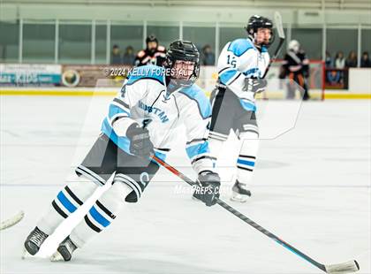 Thumbnail 3 in Lewis-Palmer @ Chugiak photogallery.