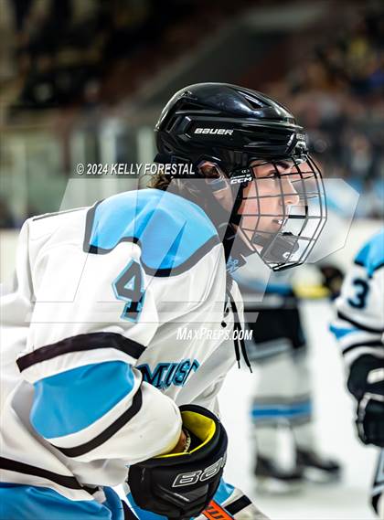 Thumbnail 2 in Lewis-Palmer @ Chugiak photogallery.