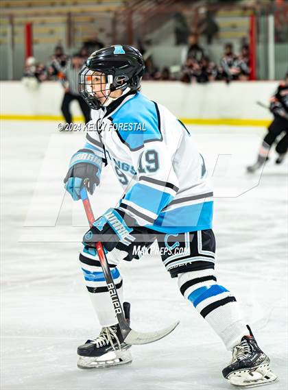 Thumbnail 1 in Lewis-Palmer @ Chugiak photogallery.