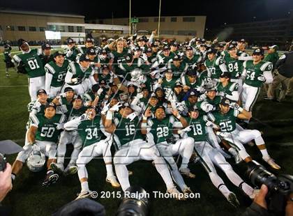 Thumbnail 1 in Centennial vs. De La Salle (CIF State Open Division Final) photogallery.