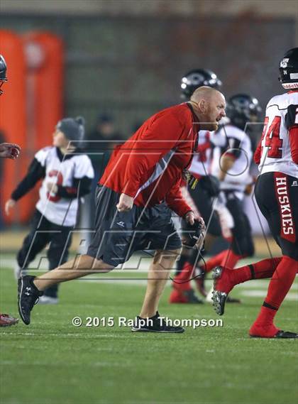 Thumbnail 1 in Centennial vs. De La Salle (CIF State Open Division Final) photogallery.