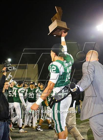 Thumbnail 2 in Centennial vs. De La Salle (CIF State Open Division Final) photogallery.