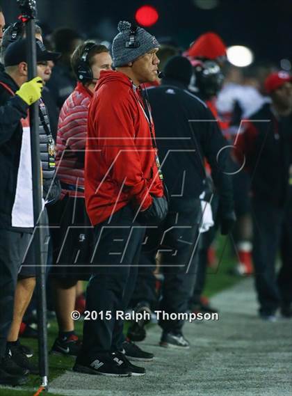 Thumbnail 2 in Centennial vs. De La Salle (CIF State Open Division Final) photogallery.