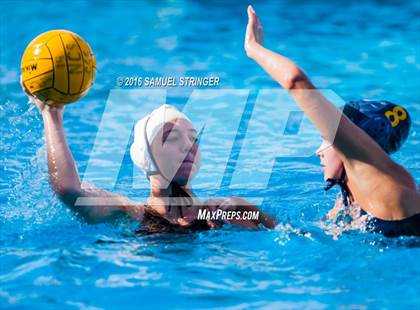 Thumbnail 2 in Bishop O'Dowd vs. Alhambra (Pinole Valley Invitational) photogallery.