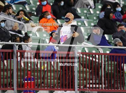 Thumbnail 1 in Duncanville vs. DeSoto (UIL 6A Division 1 Quarterfinals) photogallery.