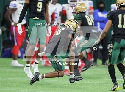 Thumbnail 2 in Duncanville vs. DeSoto (UIL 6A Division 1 Quarterfinals) photogallery.