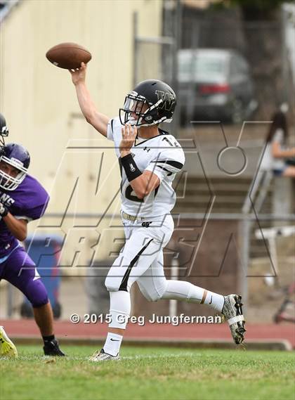 Thumbnail 1 in WIndsor @ Petaluma photogallery.