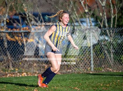 Thumbnail 2 in Bow vs. Stark (NHIAA D2 Quarterfinal) photogallery.