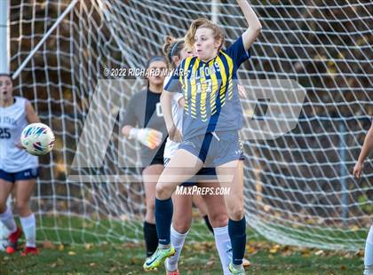 Thumbnail 3 in Bow vs. Stark (NHIAA D2 Quarterfinal) photogallery.