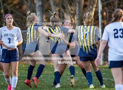 Thumbnail 2 in Bow vs. Stark (NHIAA D2 Quarterfinal) photogallery.