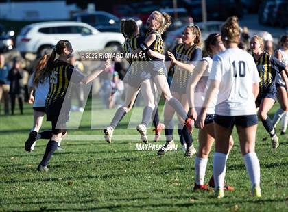 Thumbnail 3 in Bow vs. Stark (NHIAA D2 Quarterfinal) photogallery.