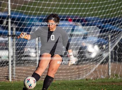 Thumbnail 2 in Bow vs. Stark (NHIAA D2 Quarterfinal) photogallery.