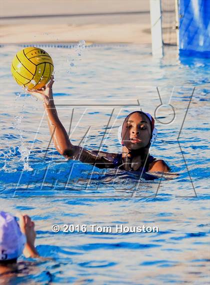 Thumbnail 3 in San Dimas vs. Rowland photogallery.