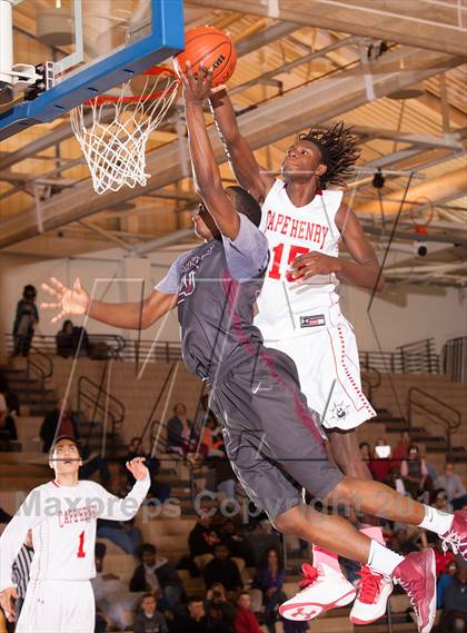 Thumbnail 3 in St. Benedict's Prep vs. Cape Henry Collegiate (Battle by the Bay) photogallery.