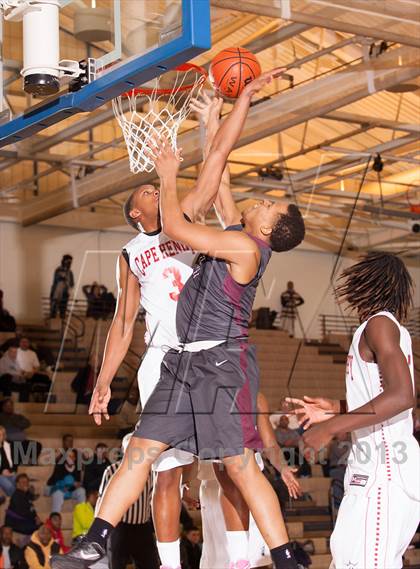 Thumbnail 3 in St. Benedict's Prep vs. Cape Henry Collegiate (Battle by the Bay) photogallery.