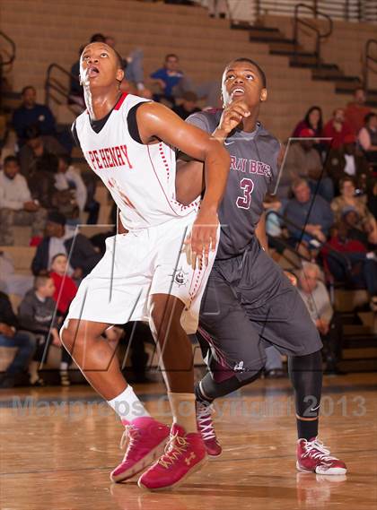 Thumbnail 3 in St. Benedict's Prep vs. Cape Henry Collegiate (Battle by the Bay) photogallery.