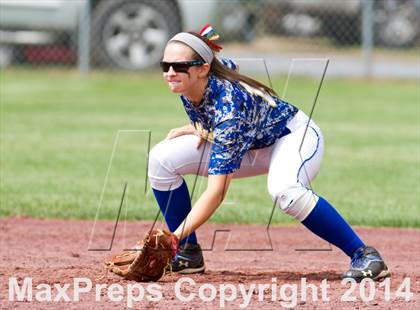 Thumbnail 1 in East Meadow vs. Clarence (NYSPHSAA Class AA Semifinal) photogallery.