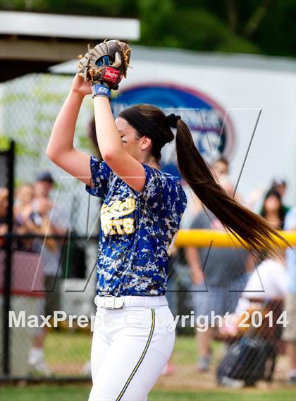 Thumbnail 2 in East Meadow vs. Clarence (NYSPHSAA Class AA Semifinal) photogallery.